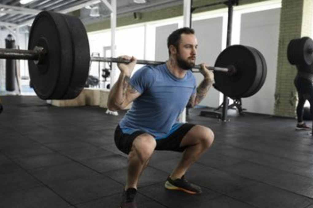 How do squats improve digestion and circulation?